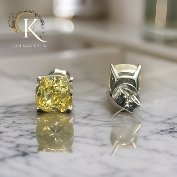 1 carats Fancy Yellow Lab Diamond Earrings - Picture 2 of 3